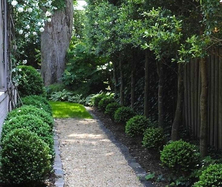 Hardscaping 101: Design Guide for Paths and Pavers: Gardenista