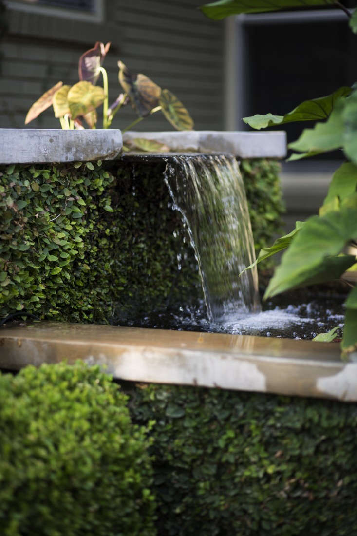 Photograph by Dennis Burnett courtesy of Tait Moring & Associates. For more, see Landscape Architect Visit: At Home with Tait Moring in Austin, Texas.