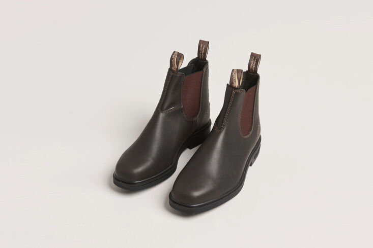 \2\20;Blundstones have been part of my daily uniform for so many years that I\2\17;ve lost count. They\2\17;re extremely comfortable, rugged, and I like the way they look. Especially my version: the 06\2 is a little known, slightly dressier version of the brand\2\17;s signature Chelsea boot with a squared rather than rounded toe and a more streamlined sole. I just bought what I think is my fifth pair.\2\2\1; \2\1\1; Margot Guralnick; photograph from Blundstone