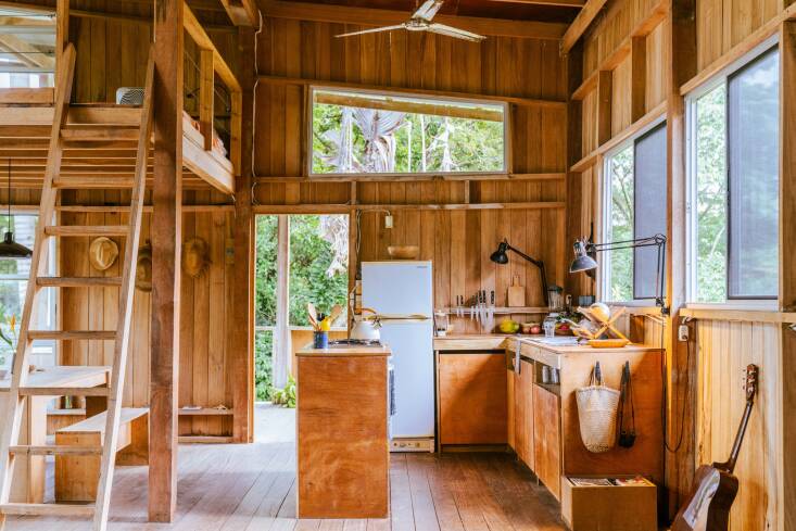 jesse kamm's panama cabin in surf shacks 1