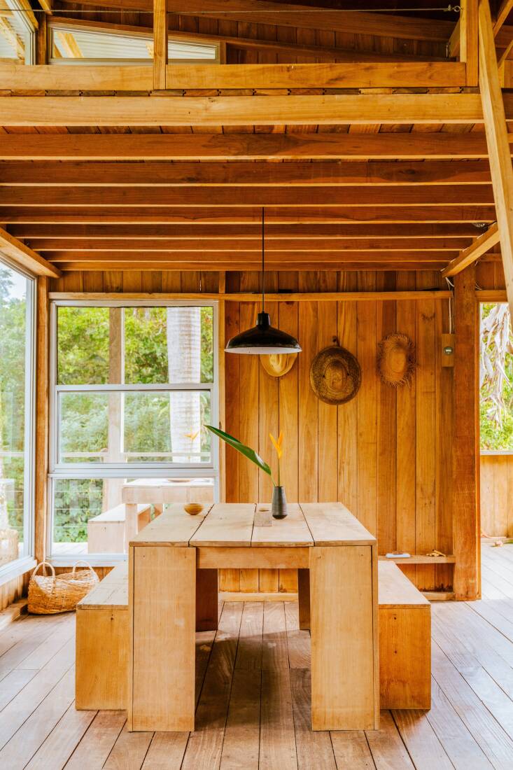 jesse kamm's panama cabin in surf shacks 2