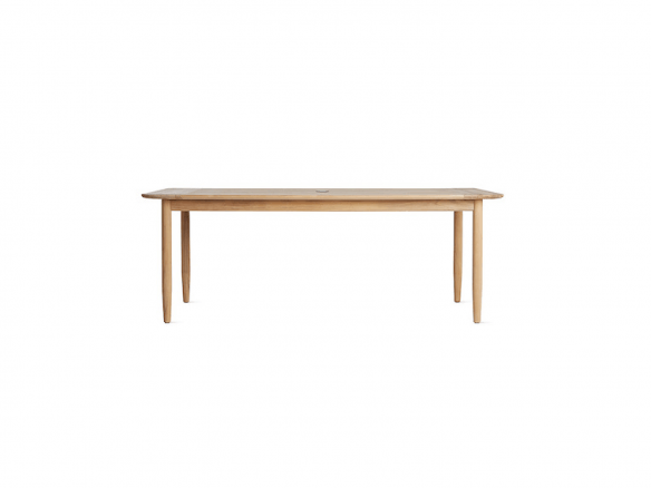 Terassi Dining Table