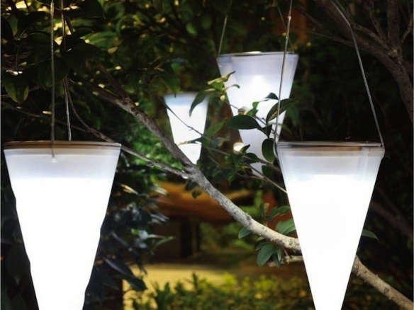 Cornet Shaped Solar Lights, Hanging Solar Garden Lights Canada