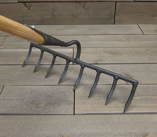 Dewit Tools Heavy Duty Garden Rake, Wide Rake Garden Tool