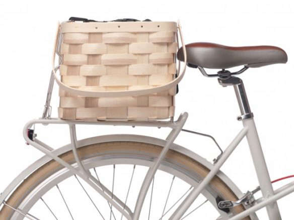 Handsome Bike Baskets for Taking Meals On the Go