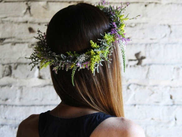 Flower Arranging 101: A Crown Fit for a Faerie Queen