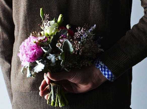 Sex in the City: Joel Stein’s Tips for Buying Valentine’s Flowers