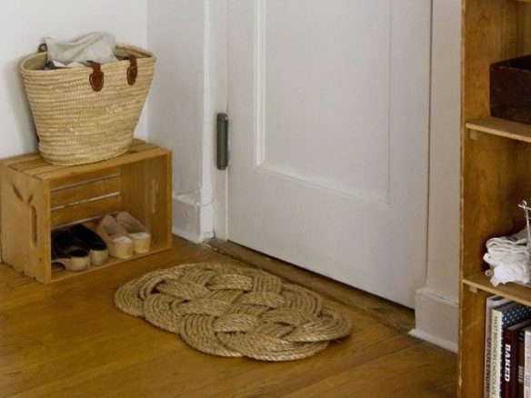 DIY: Woven Rope Doormat