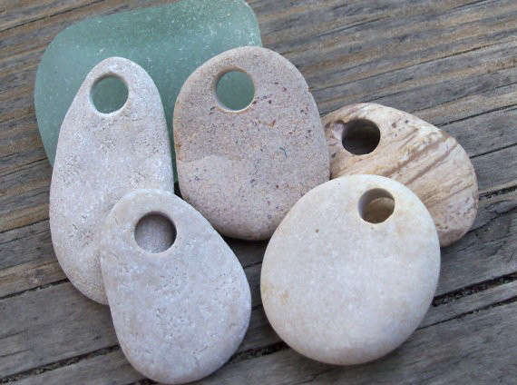 Beach Stones – Top Drilled – Natural and Creamy