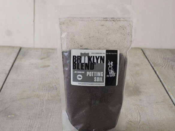 Brooklyn Blend Potting Soil – 2 Lbs.