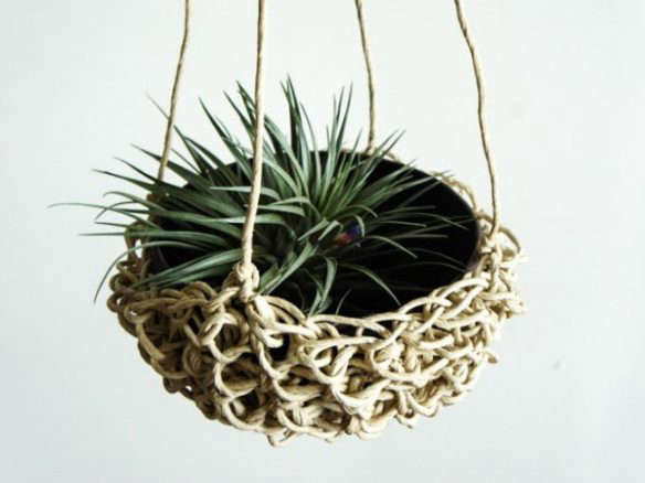 A Winter-Weight Woven Hanging Planter