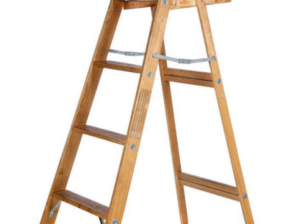 6 Ft Wood Step Ladder