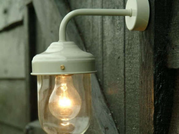 Barn Lamp – Clay