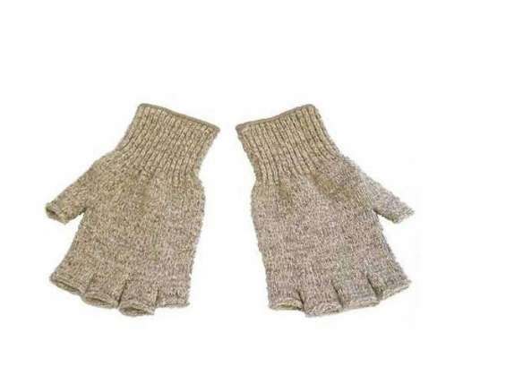 Fingerless Gloves for Nimble Winter Gardeners