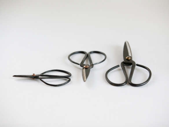 10 Easy Pieces: Floral Scissors