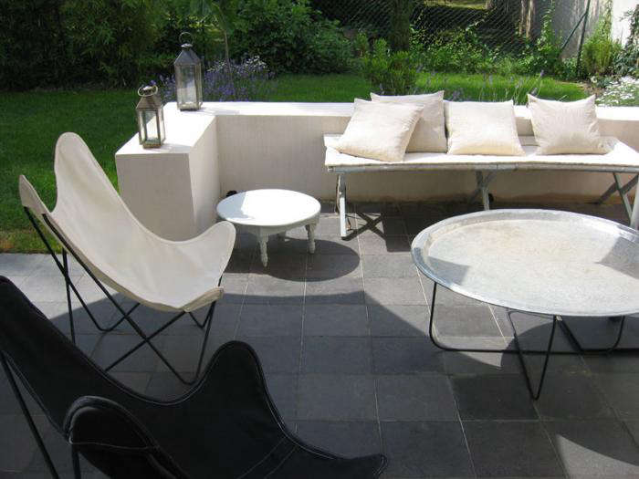 Modern White Patio Gardenista, White Outdoor Furniture Modern