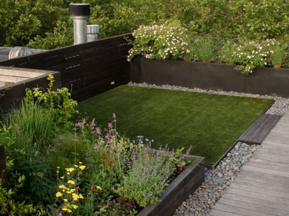 Hardscaping 101: Artificial Grass