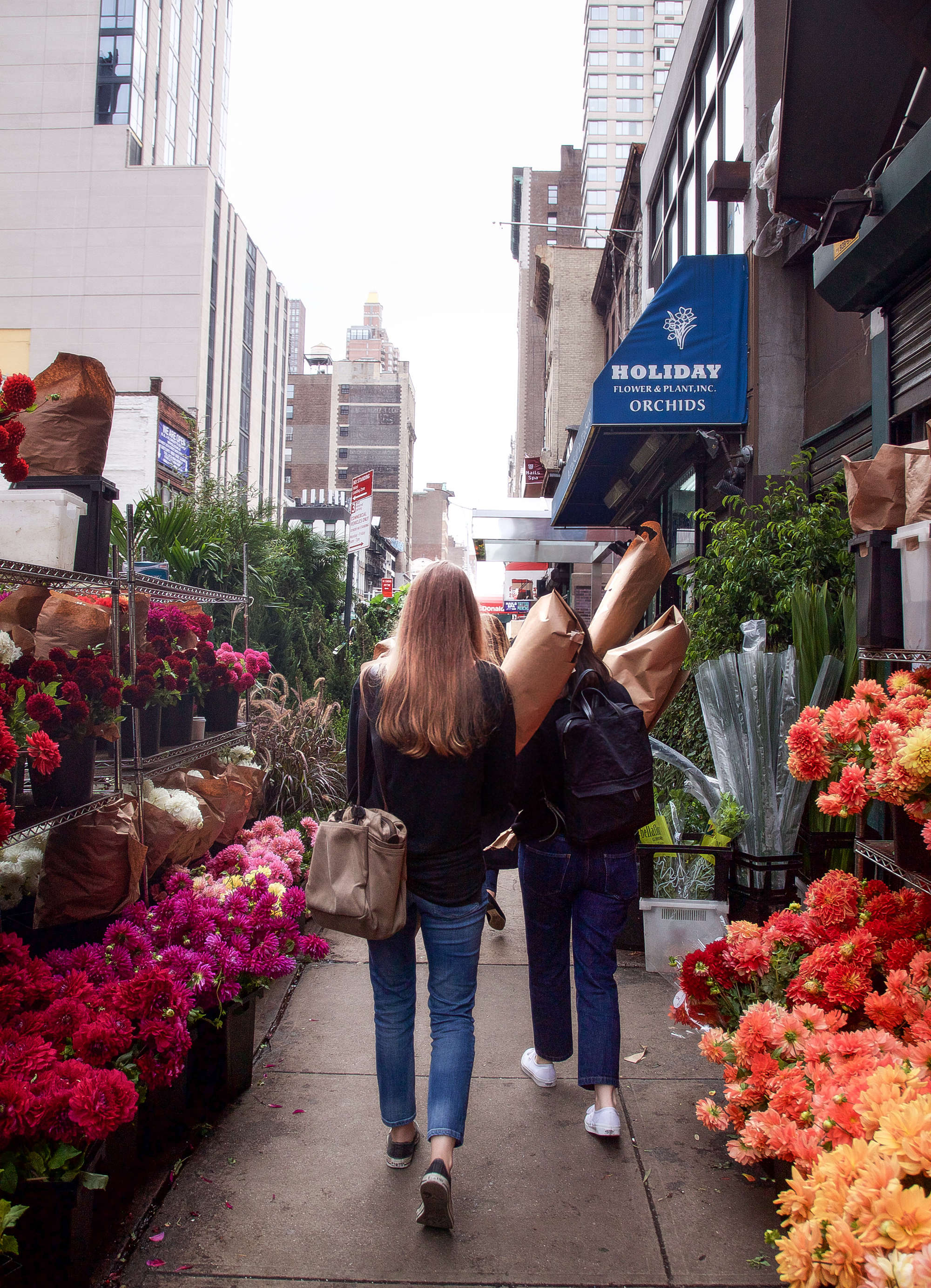 How To Navigate The Nyc Flower Market