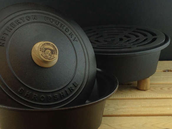 Cast Iron Outdoor / Garden Hob and Slow Cooker