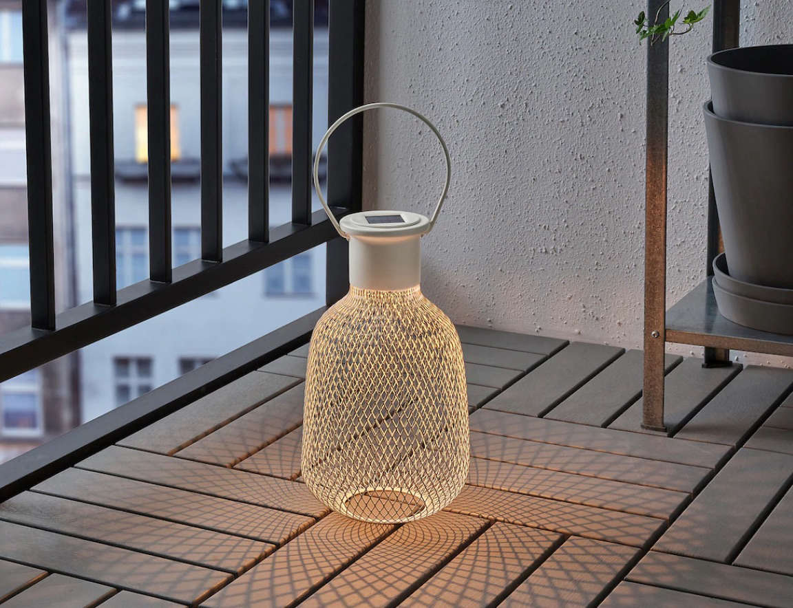 https://www.gardenista.com/wp-content/uploads/2020/06/solvinden-ikea-solar-powered-led-lantern.jpg