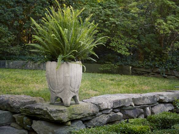 Clay, Metal, or Composite? Choosing the Right Outdoor Planter for Your Needs