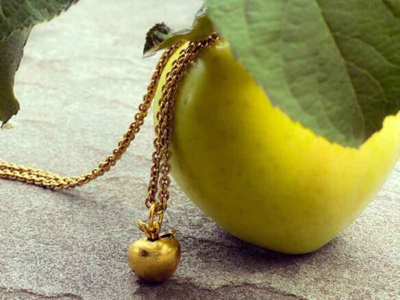 Apple Necklace