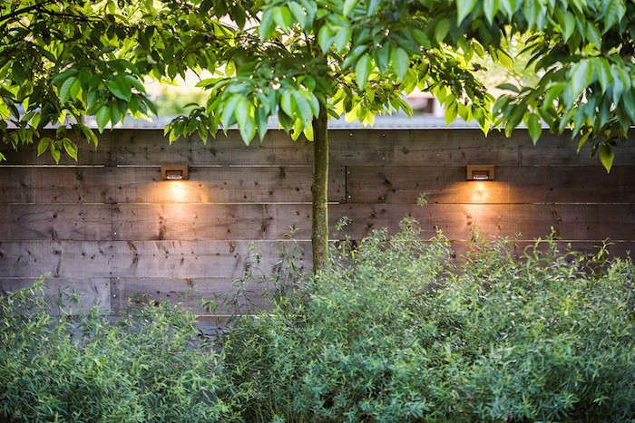 Everything You Need to Know About Outdoor Lighting Gardenista Web Story Gardenista