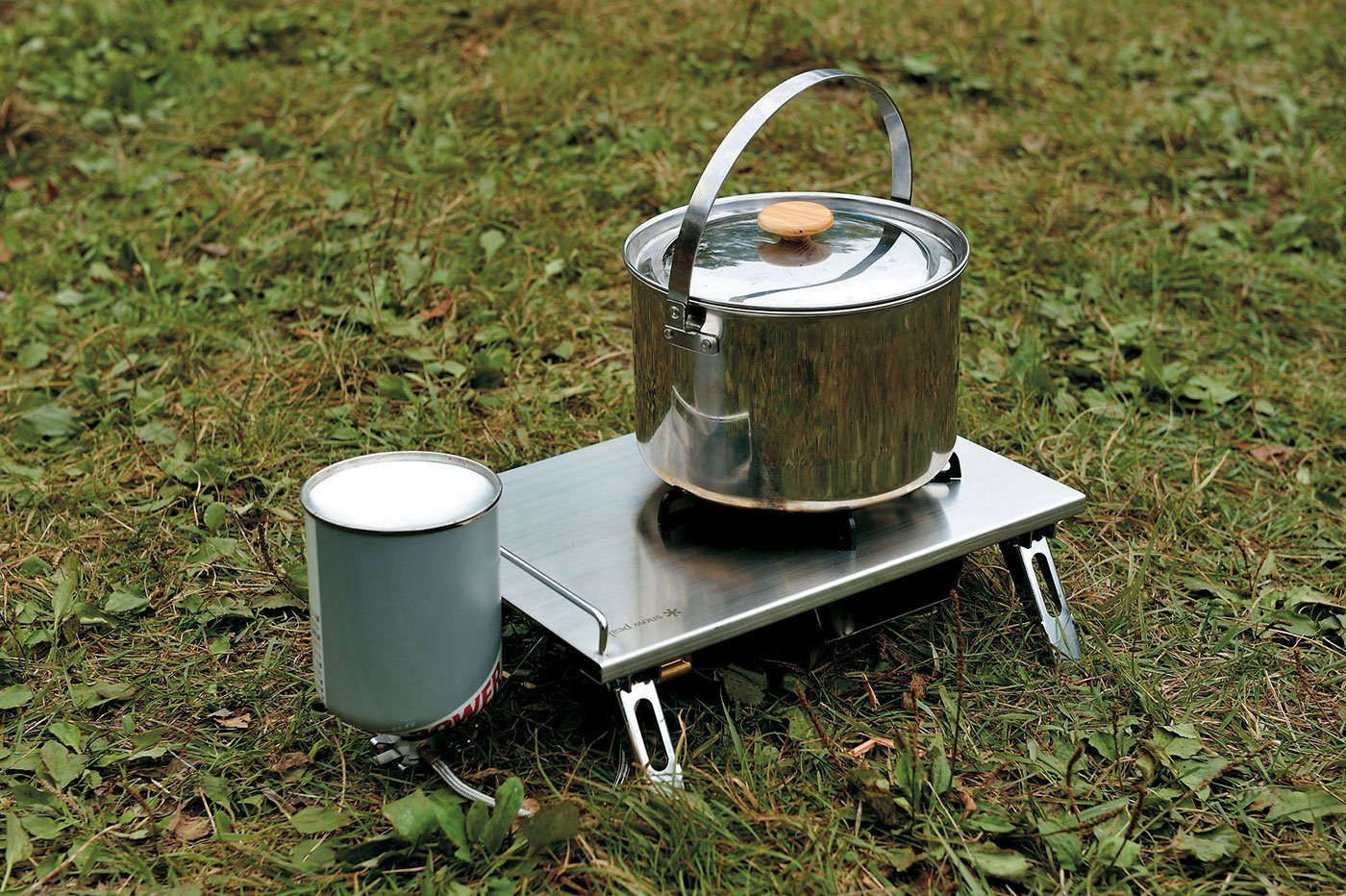 10 Easy Pieces: Camp Stoves - Gardenista