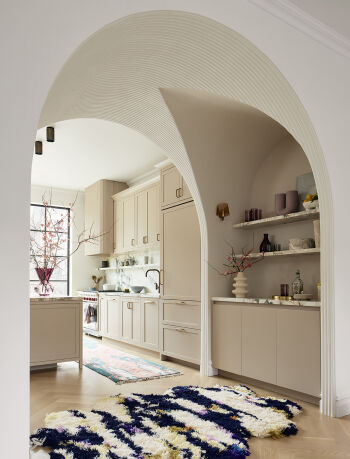 Pulled-In-Place Fluted Plaster Arch Detail