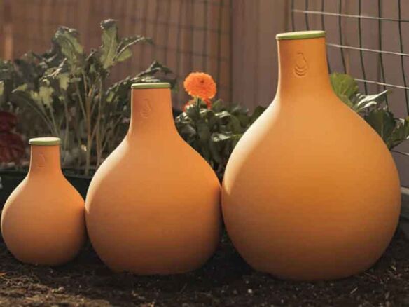 Garden Oya™ Watering Pot