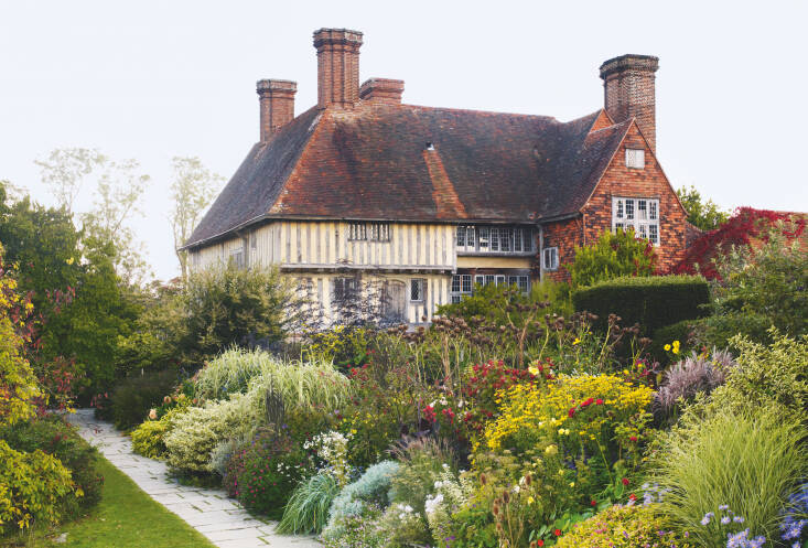 The gardens at Great Dixter in East Sussex have passed through many hands. Once the family home of Christopher Lloyd, they are now under the stewardship of Fergus Garrett. Photograph by Andrew Montgomery, from The English Gardener&#8217;s Garden.