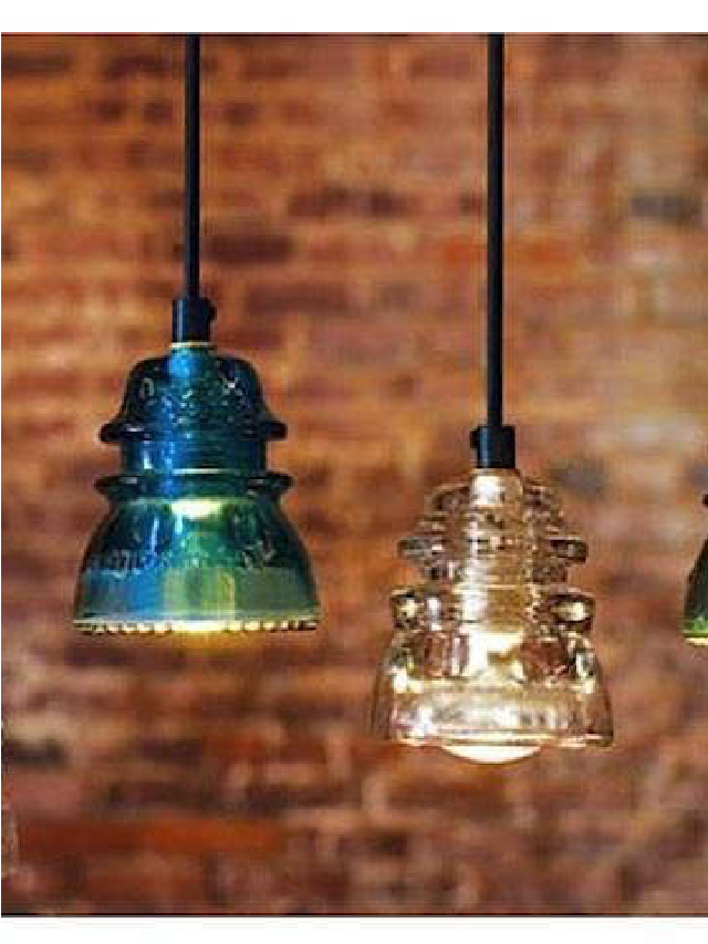 Insulator pendant light outlet