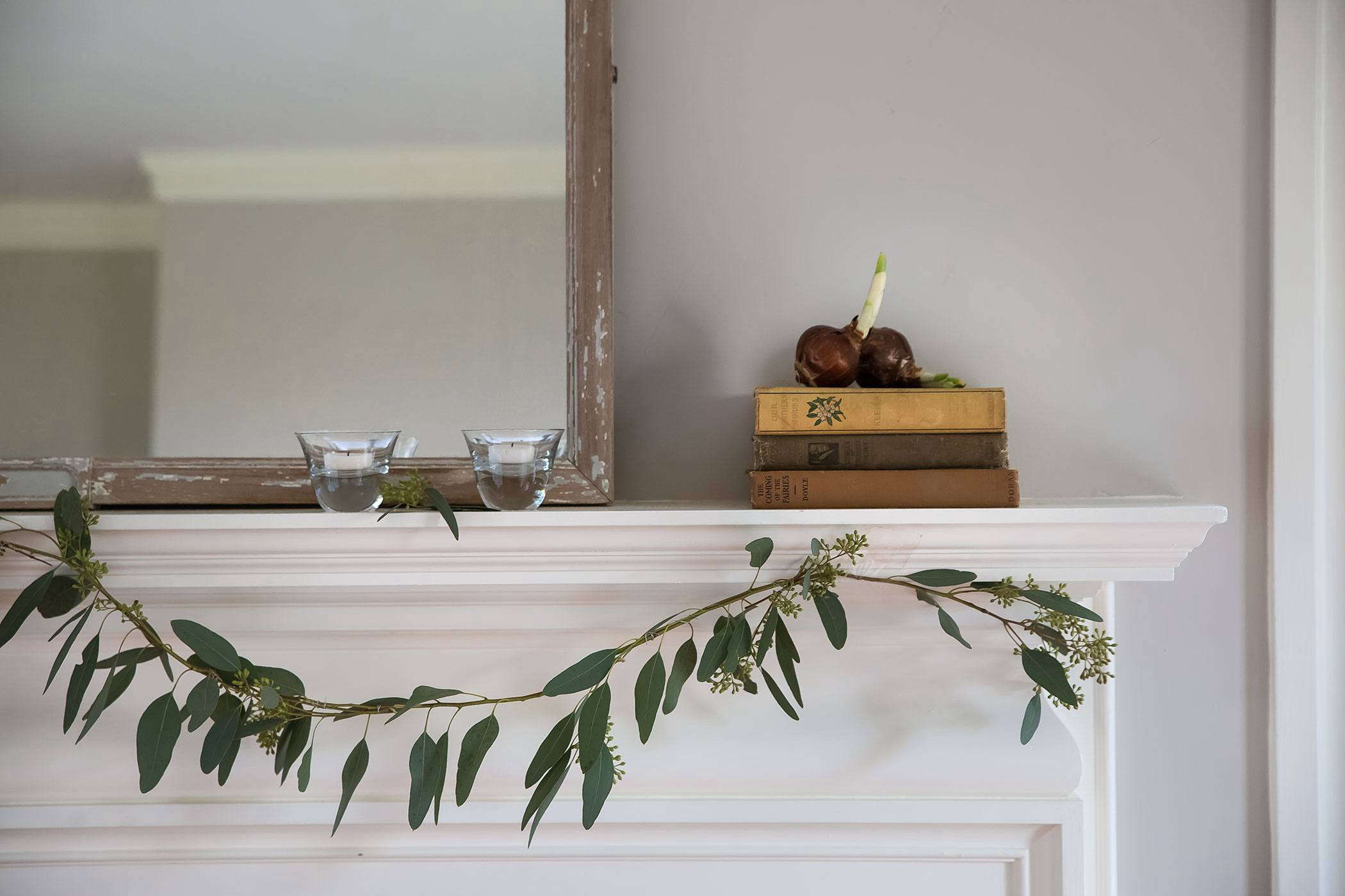 Festive,Foraged,andFuss-Free:8SeriouslyEasy,NonchalantlyStylishDIYHolidayDecorations-Gardenista