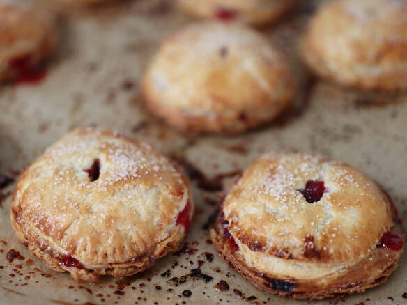 Cranberry Hand Pies: A Winter Necessity