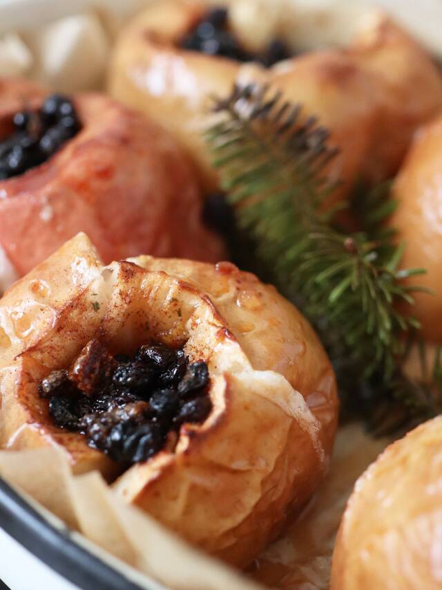 Baked Stuffed Apples with Raisins and Cinnamon Recipe Web Story