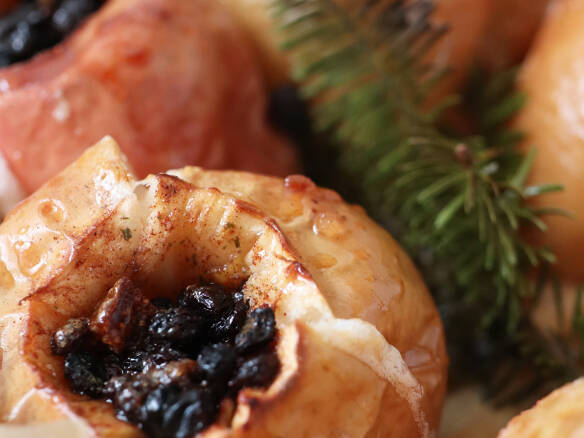 Baked Stuffed Apples: A Rustic Recipe Revived