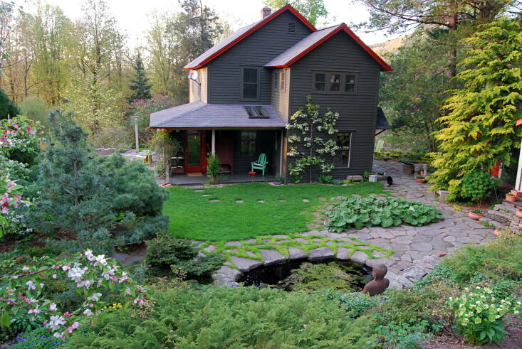 Shallow pools in her Hudson Valley garden are irresistible to visiting birds. Photograph by Margaret Roach.