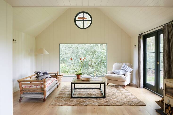 Circular windows are in every Bonni outbuilding.