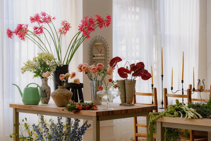 Kelsie sources her stems from NYC\2\17;s nearby Flower District and says that from spring through fall she\2\17;s able to focus almost entirely on American-grown plants. Popup Florist delivers bouquets in Manhattan and parts of Brooklyn. Stay tuned: we\2\17;ll be showing more of the space in Remodelista, including in-progress remodeling photos.