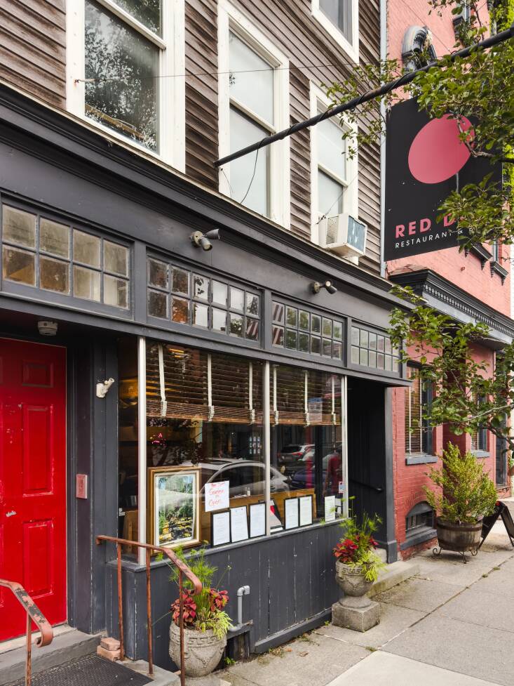 Red Dot in Hudson