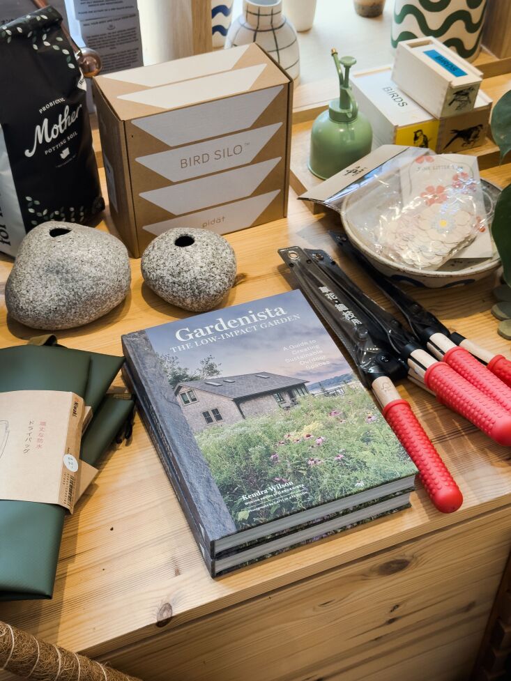 \2\20;Woodland Mod is a beautifully curated home goods store in Seattle\2\17;s Ballard neighborhood, filled with everything from kitchen essentials and tabletop finds to thoughtful decor and gear for the garden.\2\2\1; \2\1\1; Adam Szafranski